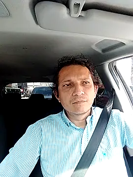 Snapshot of Bombi22 chatting on May 4, 2:24 pm Bombi22 online show from May 4, 2:24 pm