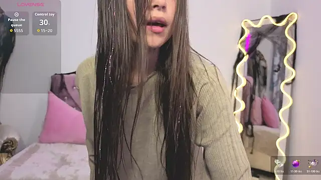 Snapshot of kittystart_tay chatting on October 19, 11:55 am kittystart tay online show from October 19, 11:55 am