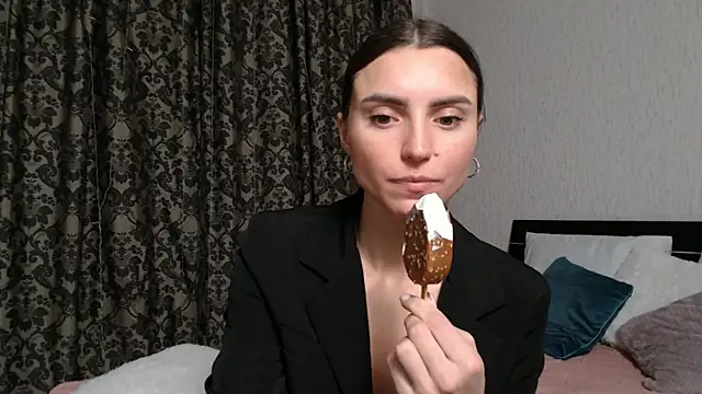 Lesyisme online show from January 25, 1:43 am