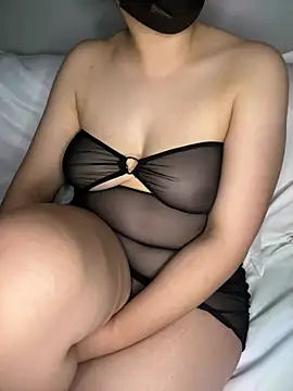 Gamzemm8888 online show from February 12, 9:33 pm