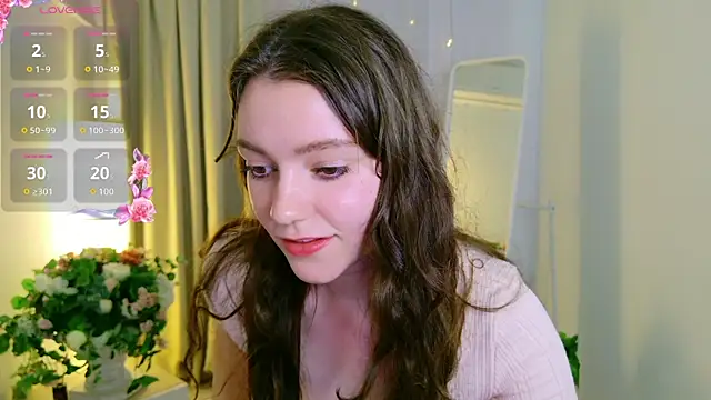 Lana  Cute  online show from June 7, 4:00 pm