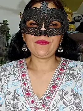 sexy bhabhi69 online show from June 12, 5:12 pm