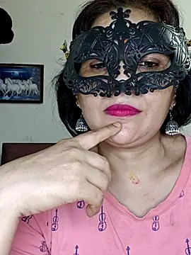 Snapshot of sexy_bhabhi69 chatting on July 4, 7:25 am sexy bhabhi69 online show from July 4, 7:25 am