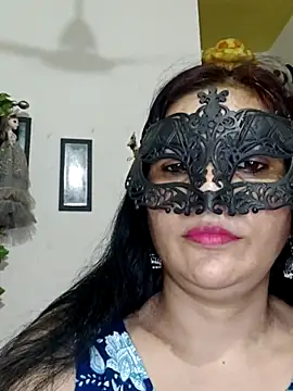 Snapshot of sexy_bhabhi69 chatting on July 26, 6:10 am sexy bhabhi69 online show from July 26, 6:10 am