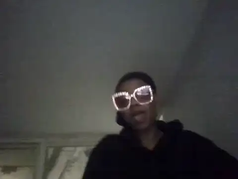 Snapshot of NastyBlackslaveGirl chatting on January 7, 11:35 pm NastyBlackslaveGirl online show from January 7, 11:35 pm