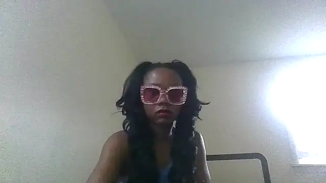 Snapshot of NastyBlackslaveGirl chatting on February 9, 10:43 pm NastyBlackslaveGirl online show from February 9, 10:43 pm