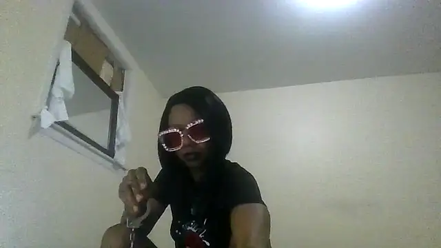 Snapshot of NastyBlackslaveGirl chatting on March 7, 8:13 am NastyBlackslaveGirl online show from March 7, 8:13 am