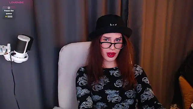 Snapshot of Cassie_Bae chatting on March 2, 2:21 pm Cassie Bae online show from March 2, 2:21 pm