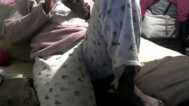 NicoleBitch87 online show from March 17, 7:37 pm