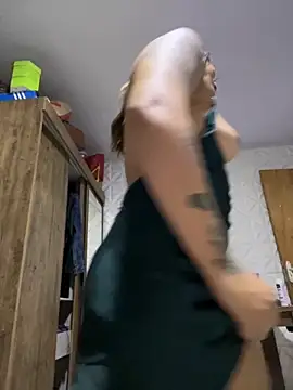 Nicollygriu online show from November 6, 2:45 am