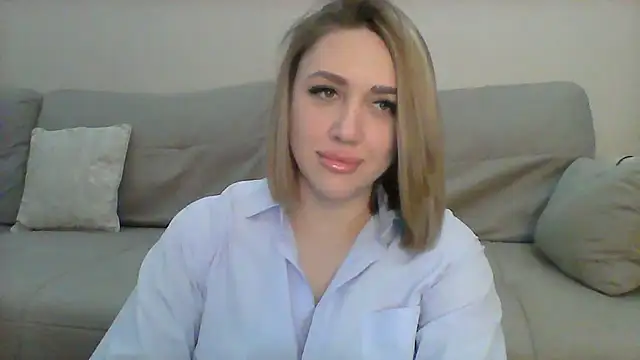 VickyLove047 online show from January 3, 5:28 am