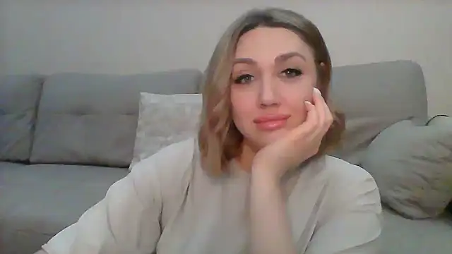 VickyLove047 online show from January 9, 5:23 am