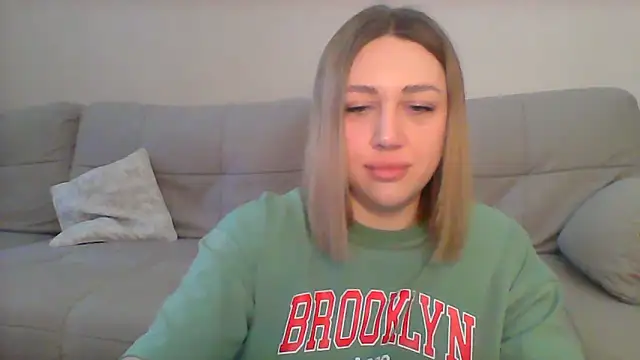 VickyLove047 online show from March 1, 7:51 am