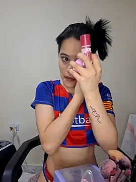 Snapshot of franchezkavegaaa chatting on September 21, 12:18 pm franchezkavegaaa online show from September 21, 12:18 pm