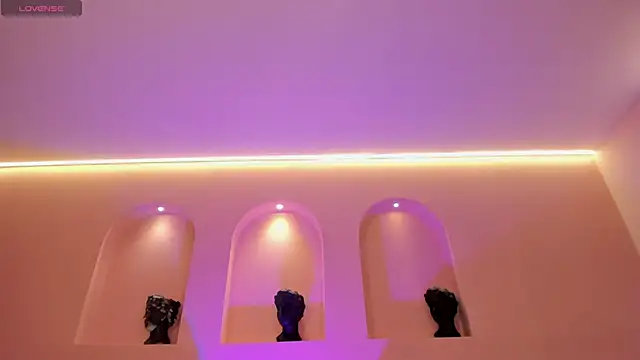 Snapshot of FernandaX1 chatting on January 27, 9:55 pm FernandaX1 online show from January 27, 9:55 pm