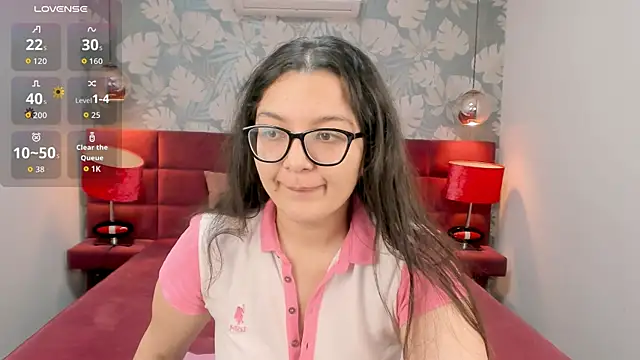 Snapshot of ZarifaBev chatting on November 22, 8:46 am ZarifaBev online show from November 22, 8:46 am