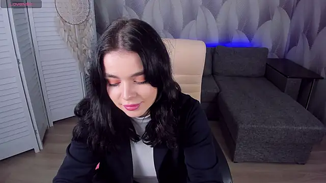 AmeliHalls online show from December 22, 12:16 pm