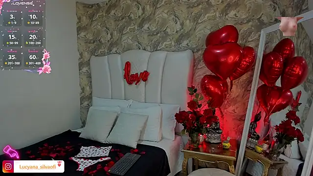 Snapshot of LucyanaSilva chatting on February 14, 11:10 am LucyanaSilva online show from February 14, 11:10 am
