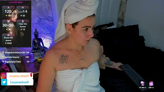 Snapshot of LucyanaSilva chatting on March 22, 10:49 am LucyanaSilva online show from March 22, 10:49 am