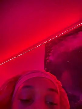 xoxotic online show from December 14, 10:02 am