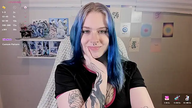 Snapshot of tender_kiitty chatting on October 10, 12:04 pm tender kiitty online show from October 10, 12:04 pm