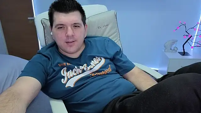 Snapshot of JasonJacks chatting on November 10, 4:33 am JasonJacks online show from November 10, 4:33 am