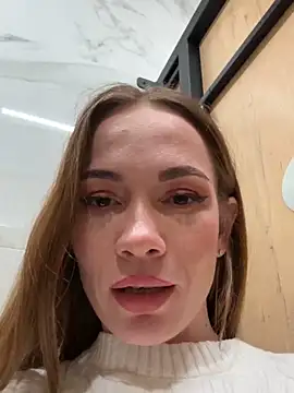 JulliaVegas online show from December 19, 6:34 am