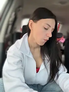 Snapshot of JulliaVegas chatting on September 25, 1:42 am JulliaVegas online show from September 25, 1:42 am