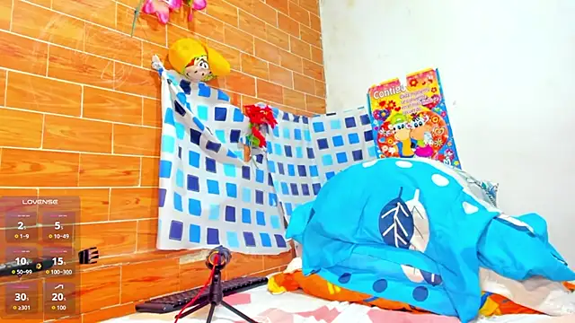 Snapshot of yonsol_abril chatting on November 10, 7:24 pm yonsol abril online show from November 10, 7:24 pm