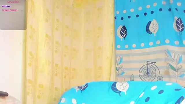 yonsol abril online show from June 12, 5:01 pm