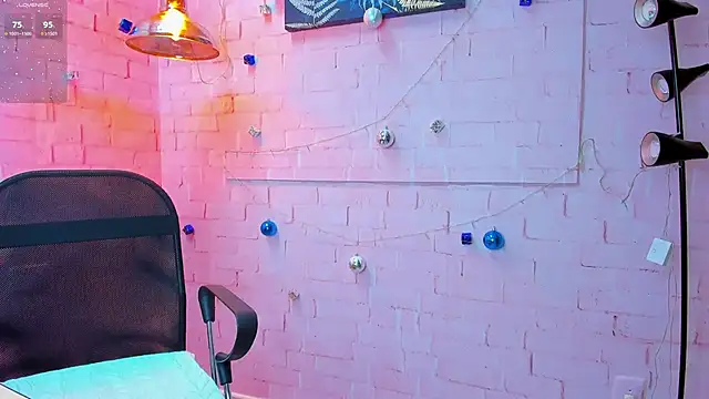 JACK BLOSSOM  online show from January 2, 11:52 am