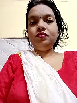 Snapshot of sunita-doll chatting on December 15, 3:44 am sunita-doll online show from December 15, 3:44 am