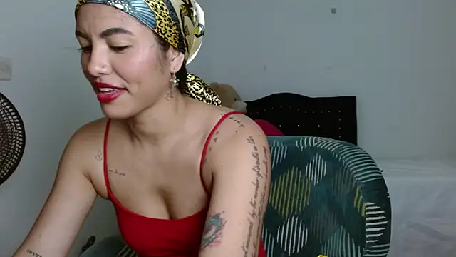 Sexy Lia  online show from December 19, 2:07 am