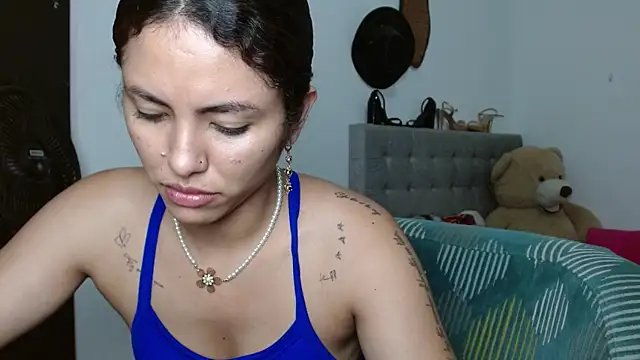 Snapshot of Sexy_Lia_ chatting on May 26, 1:01 am Sexy Lia online show from May 26, 1:01 am