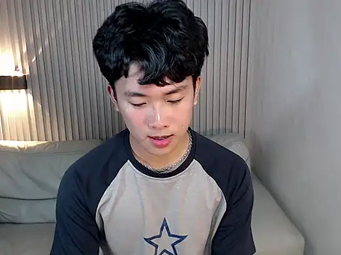 dangerzone0122 online show from January 5, 7:28 pm