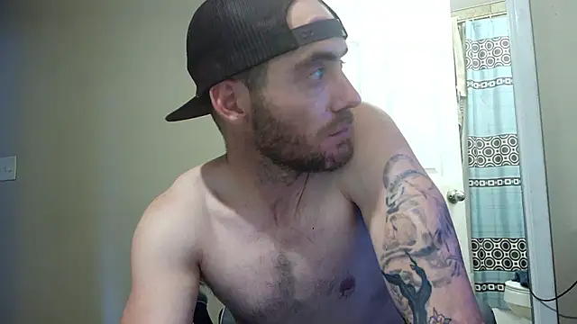 Snapshot of Huntzg23 chatting on May 21, 9:05 am Huntzg23 online show from May 21, 9:05 am