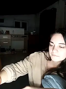 Snapshot of Eleni_Pappa chatting on February 24, 5:53 pm Eleni Pappa online show from February 24, 5:53 pm