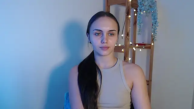 IrinaShayk18 online show from February 1, 12:37 pm