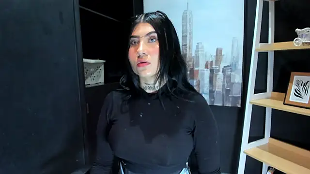 MegganLuna online show from December 29, 6:27 pm