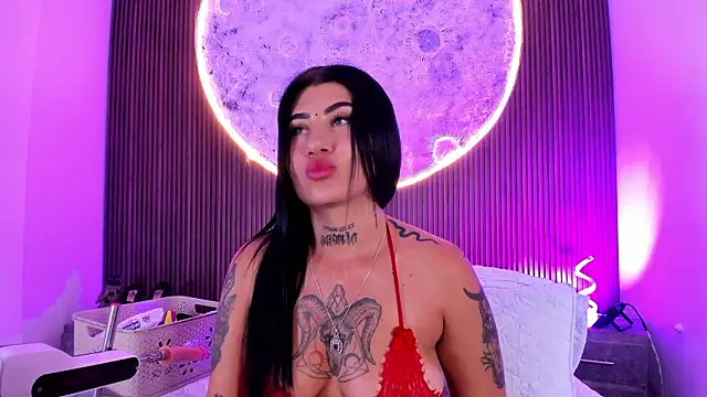 MegganLuna online show from February 3, 2:53 am