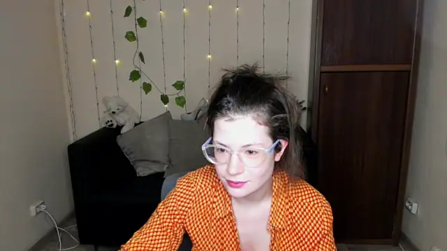 Alicia redfollow online show from January 26, 9:29 am