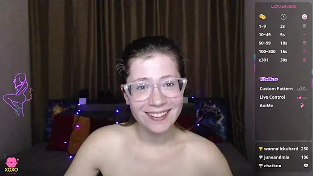 Alicia redfollow online show from March 15, 9:30 am
