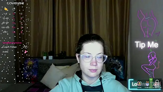 Alicia redfollow online show from October 29, 6:31 pm