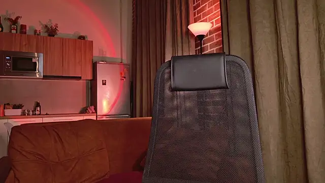 Snapshot of Cristmass_princess chatting on October 2, 8:05 pm Cristmass princess online show from October 2, 8:05 pm