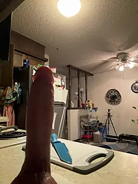 Snapshot of InterRacialFacial7296 chatting on May 10, 12:10 pm InterRacialFacial7296 online show from May 10, 12:10 pm