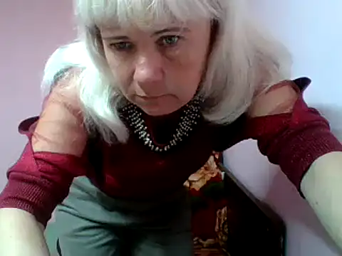 Snapshot of sakura_blonde chatting on March 11, 9:45 am sakura blonde online show from March 11, 9:45 am