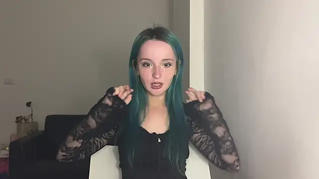 bumble bee online show from January 27, 12:37 pm