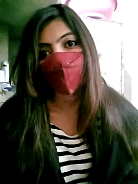 Snapshot of Janvi-90 chatting on December 21, 2:19 am Janvi-90 online show from December 21, 2:19 am