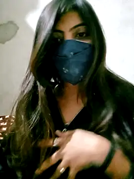 Snapshot of Janvi-90 chatting on January 7, 2:53 am Janvi-90 online show from January 7, 2:53 am