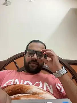 Arsh Loves Luv online show from December 27, 6:42 pm